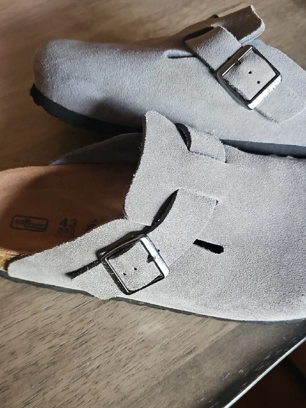 Birkenstock Men's Size 10 Suede Double-Buckle Clog - Gray